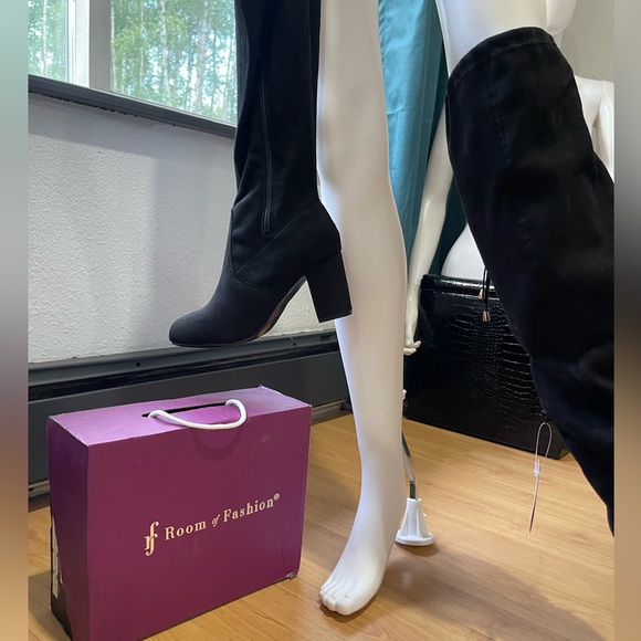 Room of Fashion, Chateau, Black Thigh High Boots Size 9 NWT - Picture 6 of 13